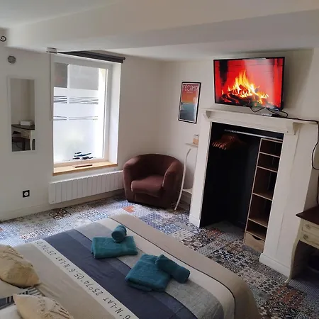 Appartement Quai N 10 *